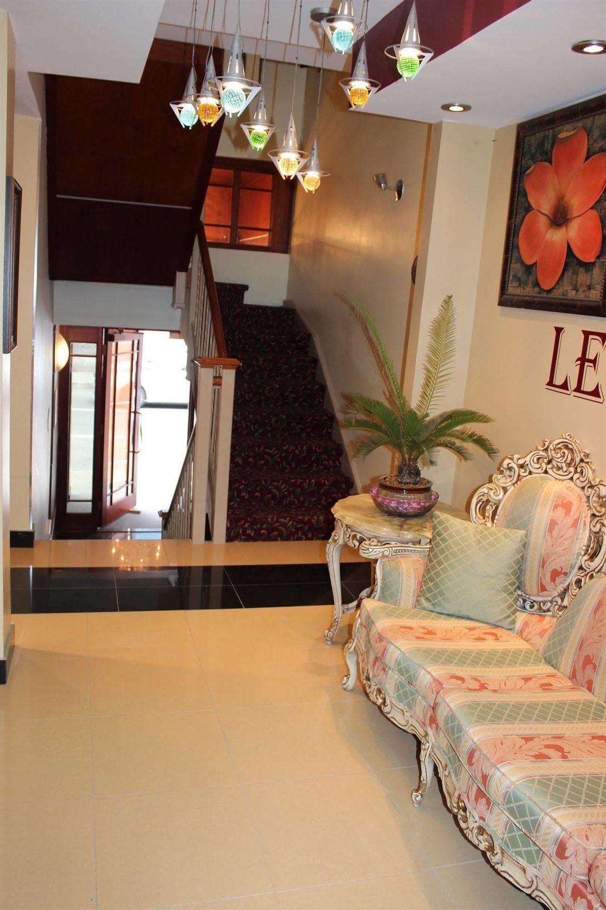 Le Saint-Malo Hotel มอนทรีอัล ภายนอก รูปภาพ