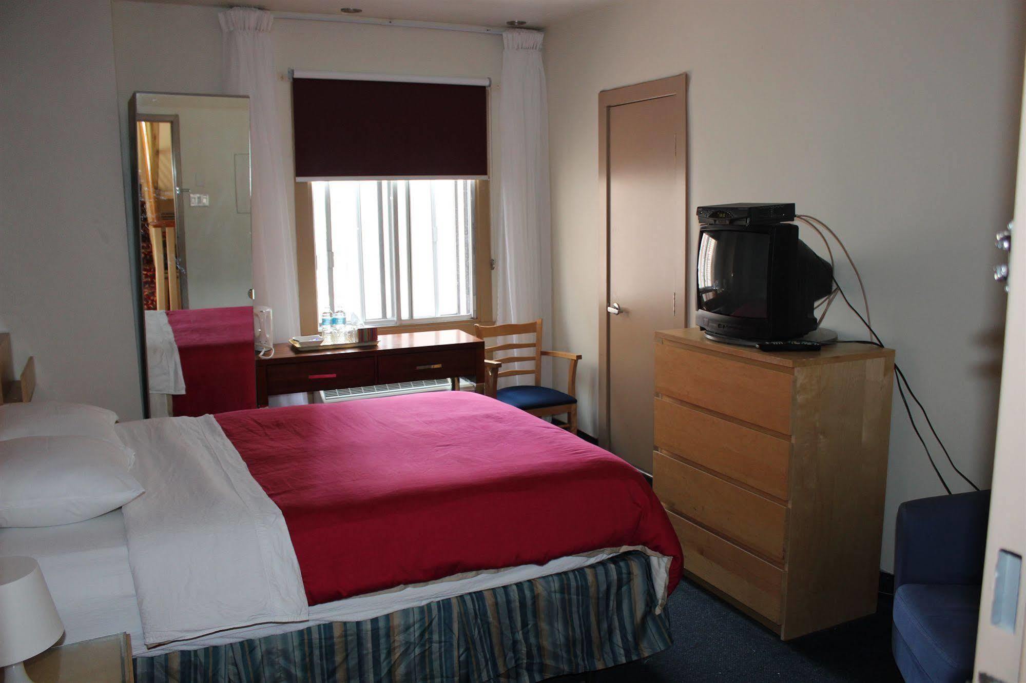 Le Saint-Malo Hotel มอนทรีอัล ภายนอก รูปภาพ